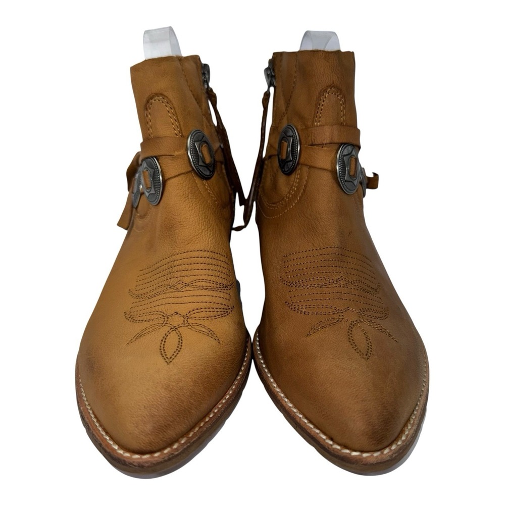 Dolce Vita SKYE Brown Western Cowgirl Harness Conch Ankle Boots Fits Sz 8 - Picture 3 of 16